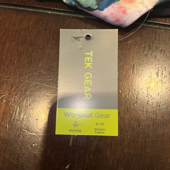 TEK Gear NEW sports bra - Picture 6 of 6